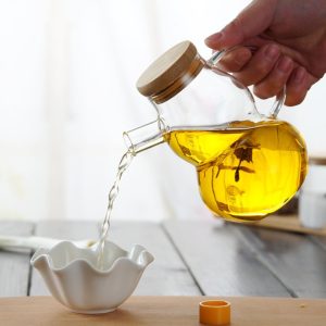 ΛΑΔΙΚΟ ΓΥΑΛΙΝΟ ΜΕ ΠΩΜΑ ΚΑΙ ΡΟΗ FYOL 400ml VIOSARP - Image 1